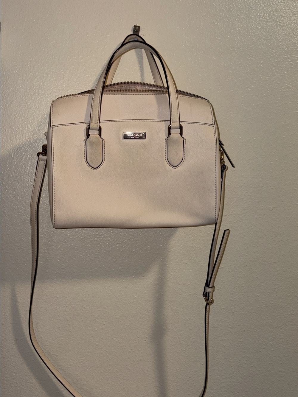 ♠️ Kate Spade ♠️ light Blush pink satchel GUC *Fast shipping